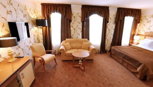 Hotel Dvor Podznoeva Glavniy Korpus