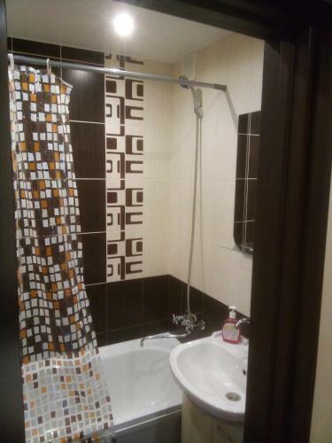 Apartment On Furmanova 1a