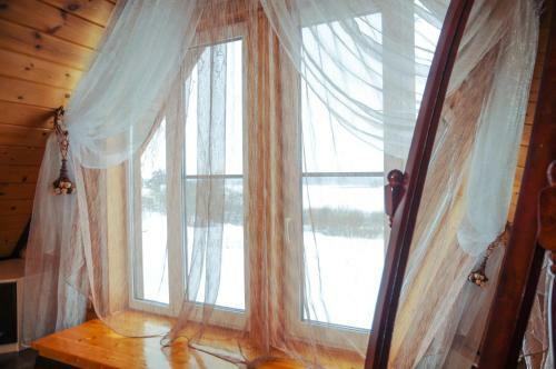 Hostal Holiday Home Tihotut