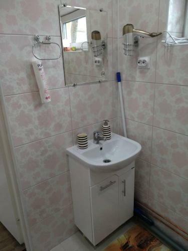 Hostal Lintu 2
