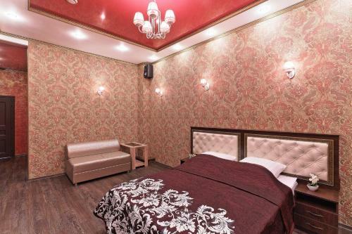Royal Hotel