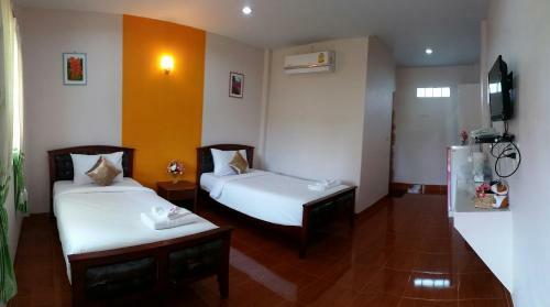Hotel Tanaosri & Creekside Resort