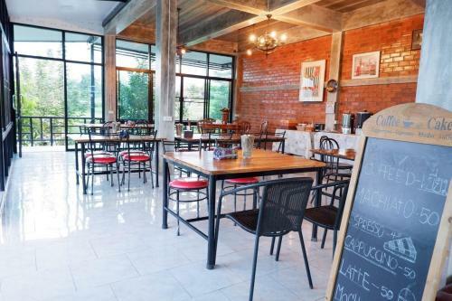 Hotel Khao Kho Overview Resort