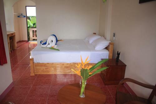 Hotel Dragon Hut Resort