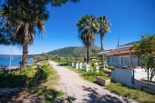 Alanya Villa Sleeps 2 Air Con Wifi