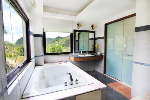 Bed & Breakfast Palm Villa Guesthouse