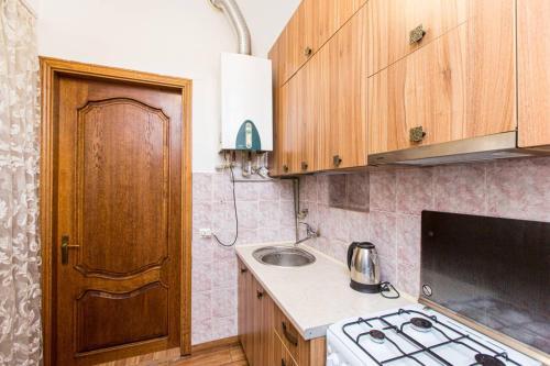 Apartment On Gorodotska 67