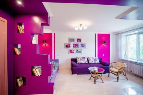 Apartment On Metalurhiv Ave 47