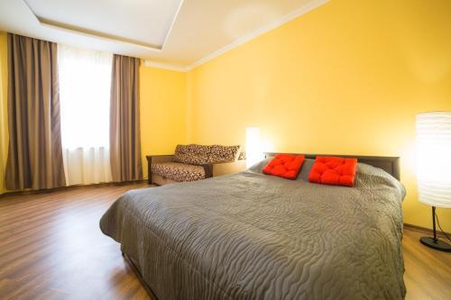 Cozy Apartment In Khmelnitsky Str.