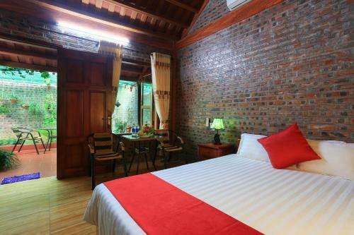 Tam Family Homestay
