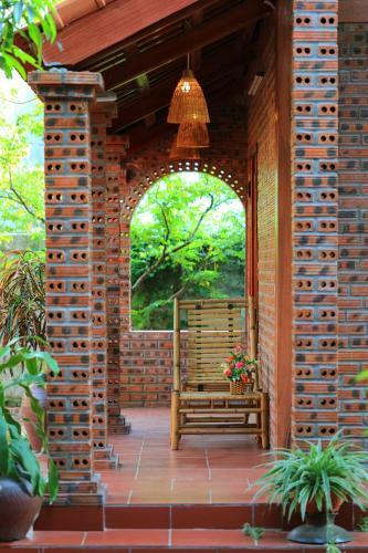 Tam Family Homestay