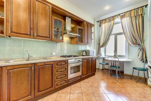 Apartamento Sutkipeterburg Nevsky Prospekt