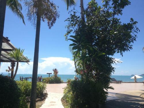 Hotel Kanok Buri Resort And Spa