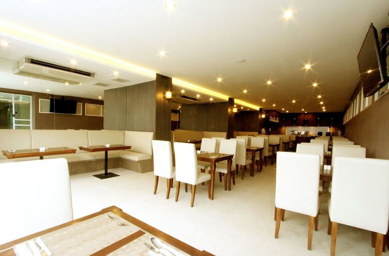 Le Bangkok Hotel