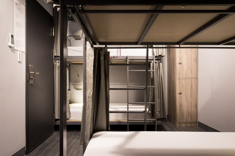 Taipei Travelers International Hostel