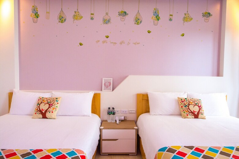Childlike B&B