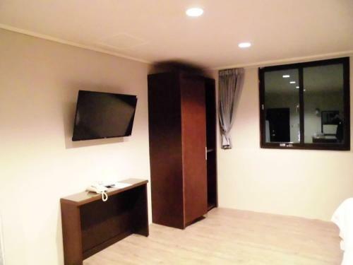 Xin Yue Hotel