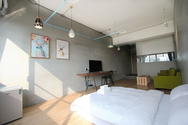 Hotel Youth Inn