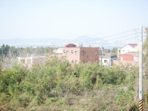 Yi Jia Men