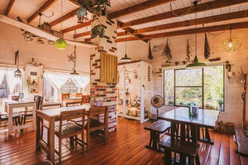 Lodge Olive-tree Village
