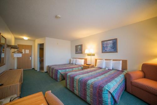 Motel River Valley Inn & Suites