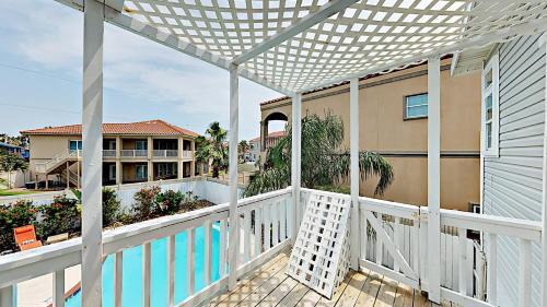 Family-friendly South Padre Home