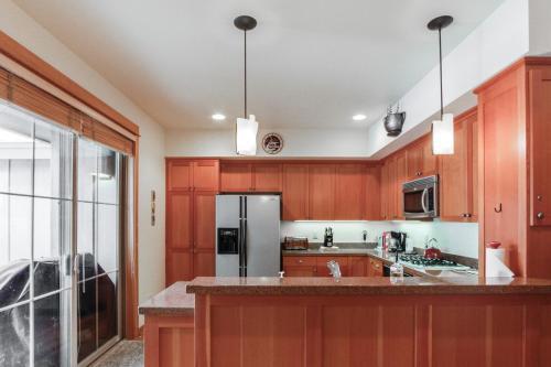 43 Fremont Crossing
