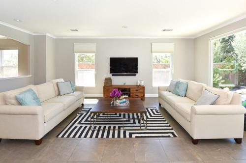 733 Sonoma Vista Dr Home
