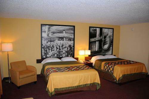 Hotel Super 8 By Wyndham Lamar