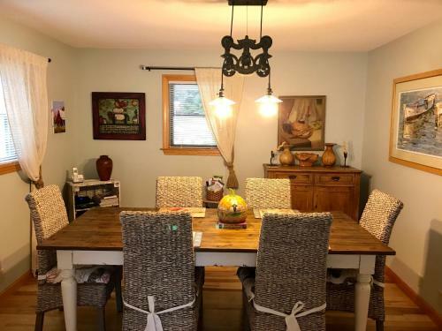 Lighthouse Point Road Home 163