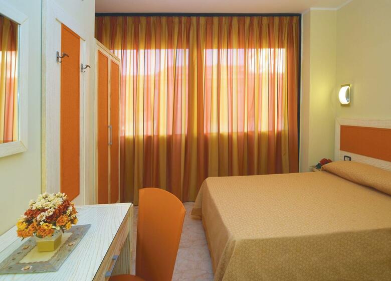 Hotel Cristal Eboli