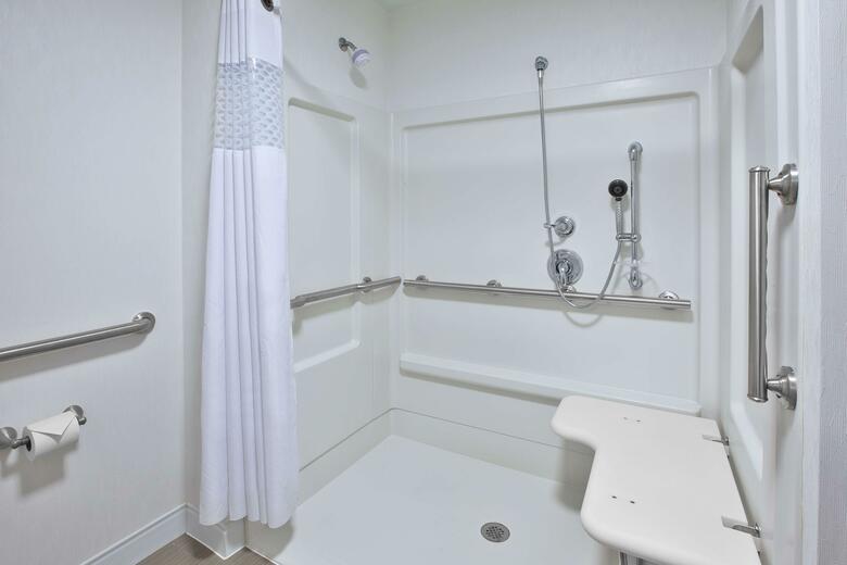 Hotel Hampton Inn & Suites-alliance, Oh