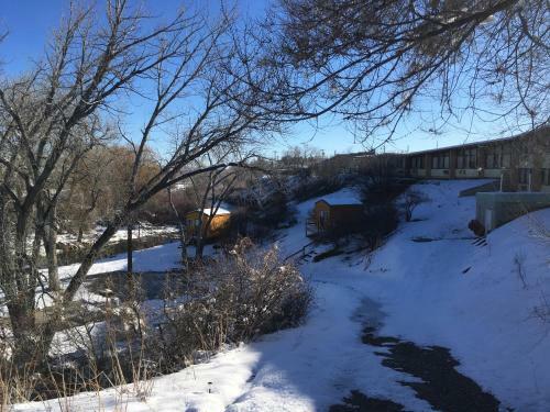 Holiday Lodge Rv & Campground