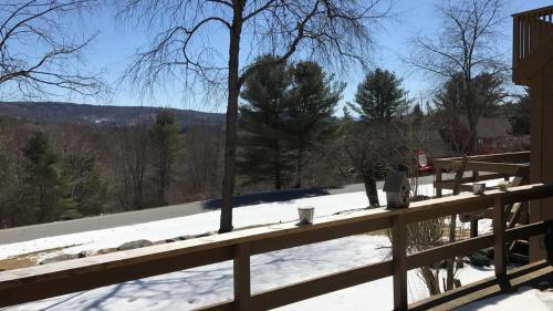 Saltbox By Carefree Quechee Vacations