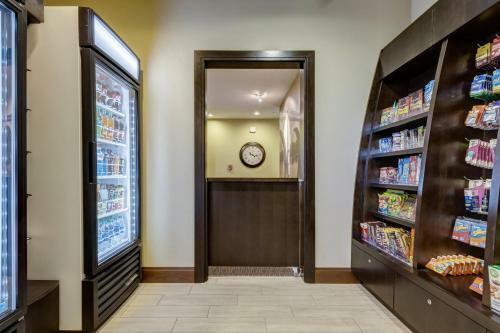 Hotel Staybridge Suites St. Louis-westport