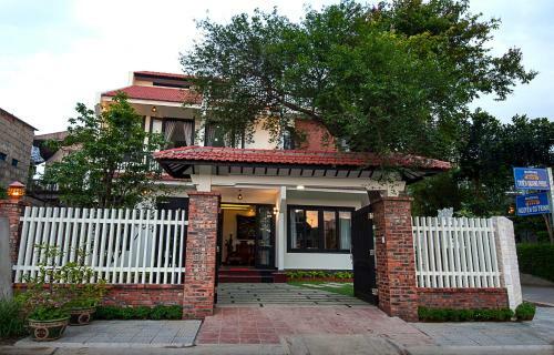 Bed & Breakfast Hue Homestay Riverside