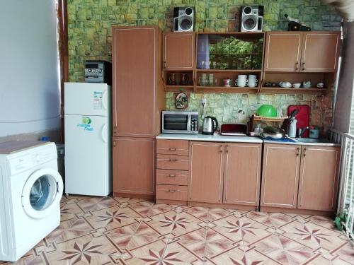 Hostal Holiday Home On Agrba 35