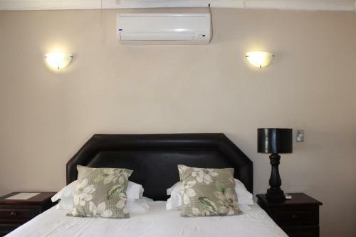 Hostal Sanloo Manor