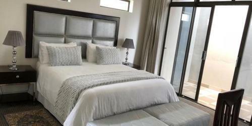 Coral Beach Bed & Breakfast