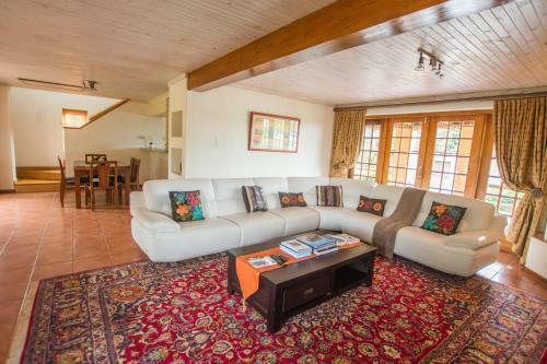 Hoyohoyo Koeltehuis Farm Lodge