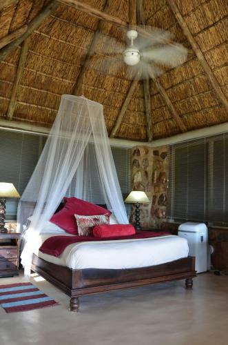 Hotel Thulani Game Lodge & Eco Estate