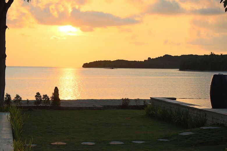 Hotel The Suites Lombok