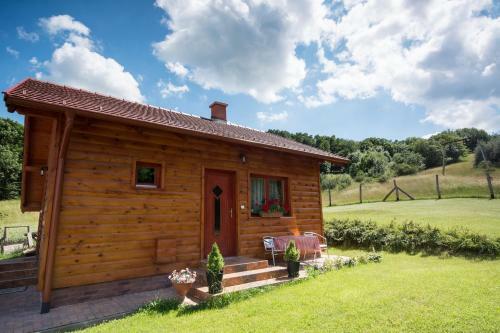 Hostal Vadmacska Vad�sz �s Vend�gh�z