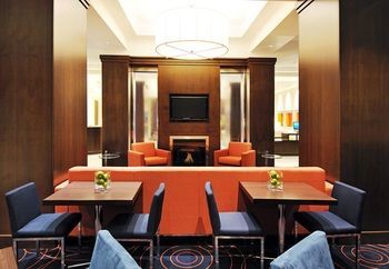 Holiday Inn Express Hotel & Suites Toronto - Markham