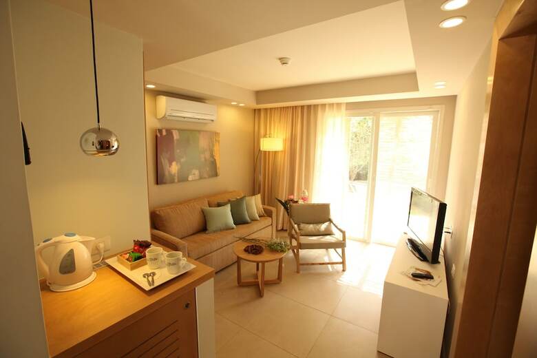 Ein Gedi Kibbutz Hotel