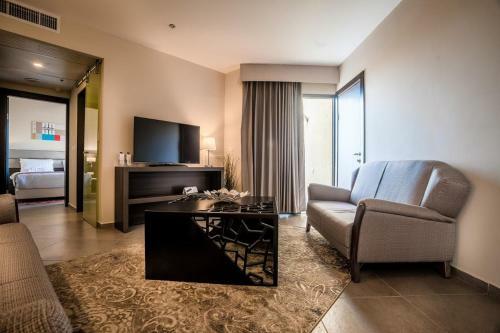 Hotel Ramada Olivie Nazareth