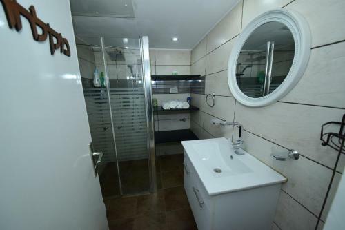 Ariel Luxury Suite