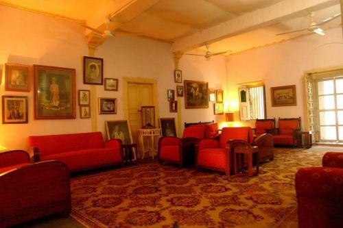Jambughoda Palace - A Home For Nature Lovers