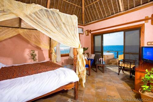 Hotel The Sands At Chale Island