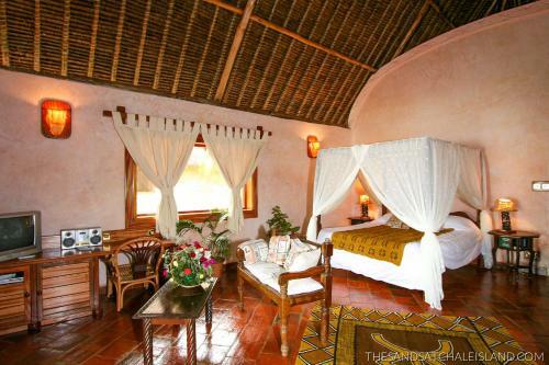 Hotel The Sands At Chale Island
